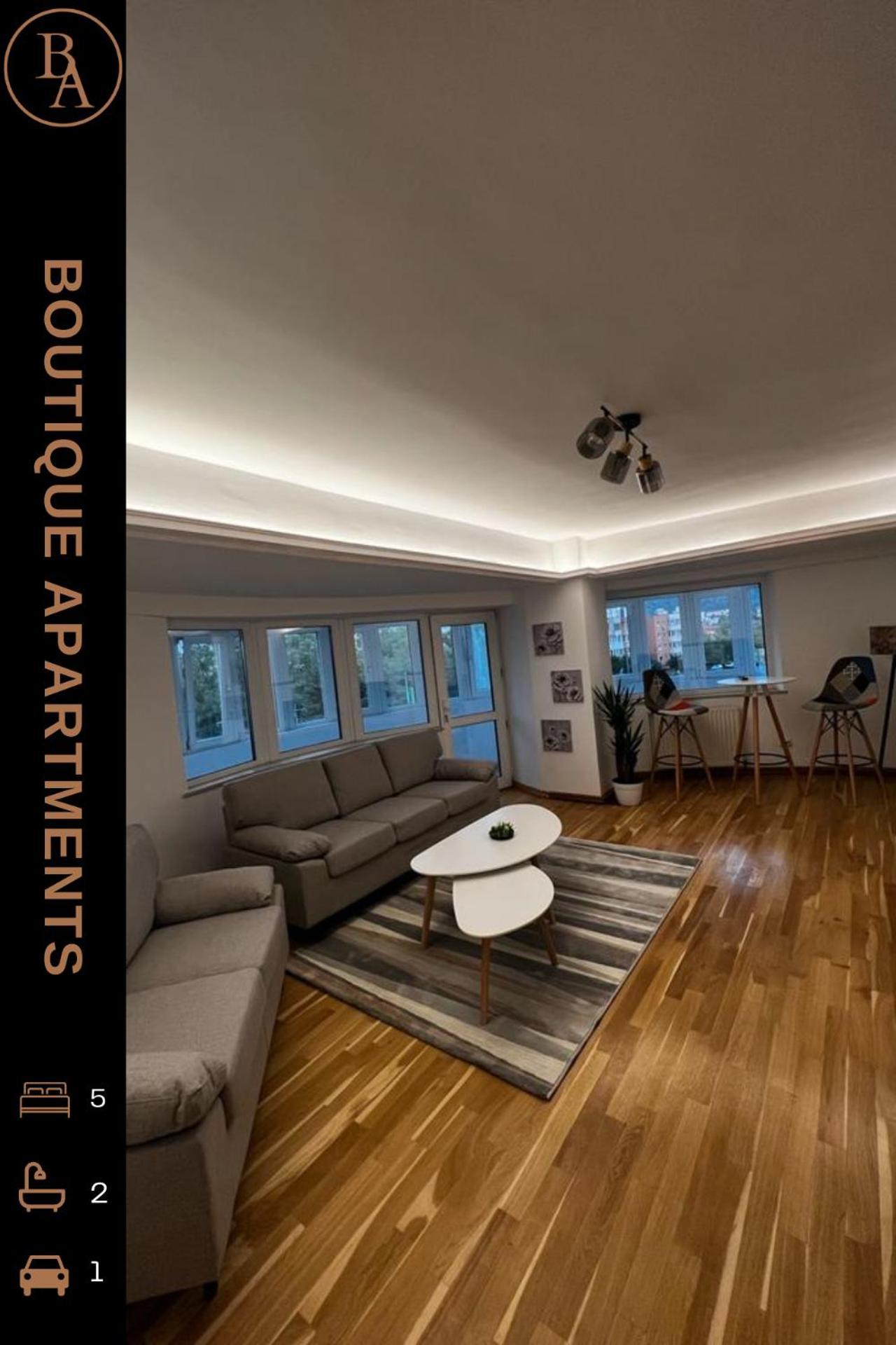 Apartment Boutique Center *